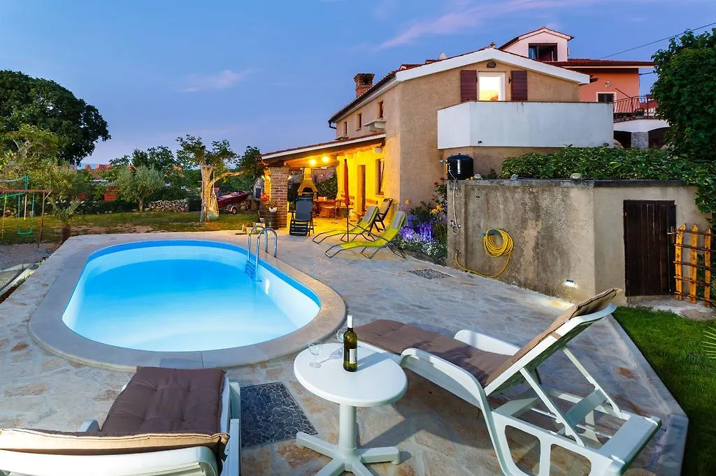 Willa House Poljica With A Pool 0*, Poljice(Krk)